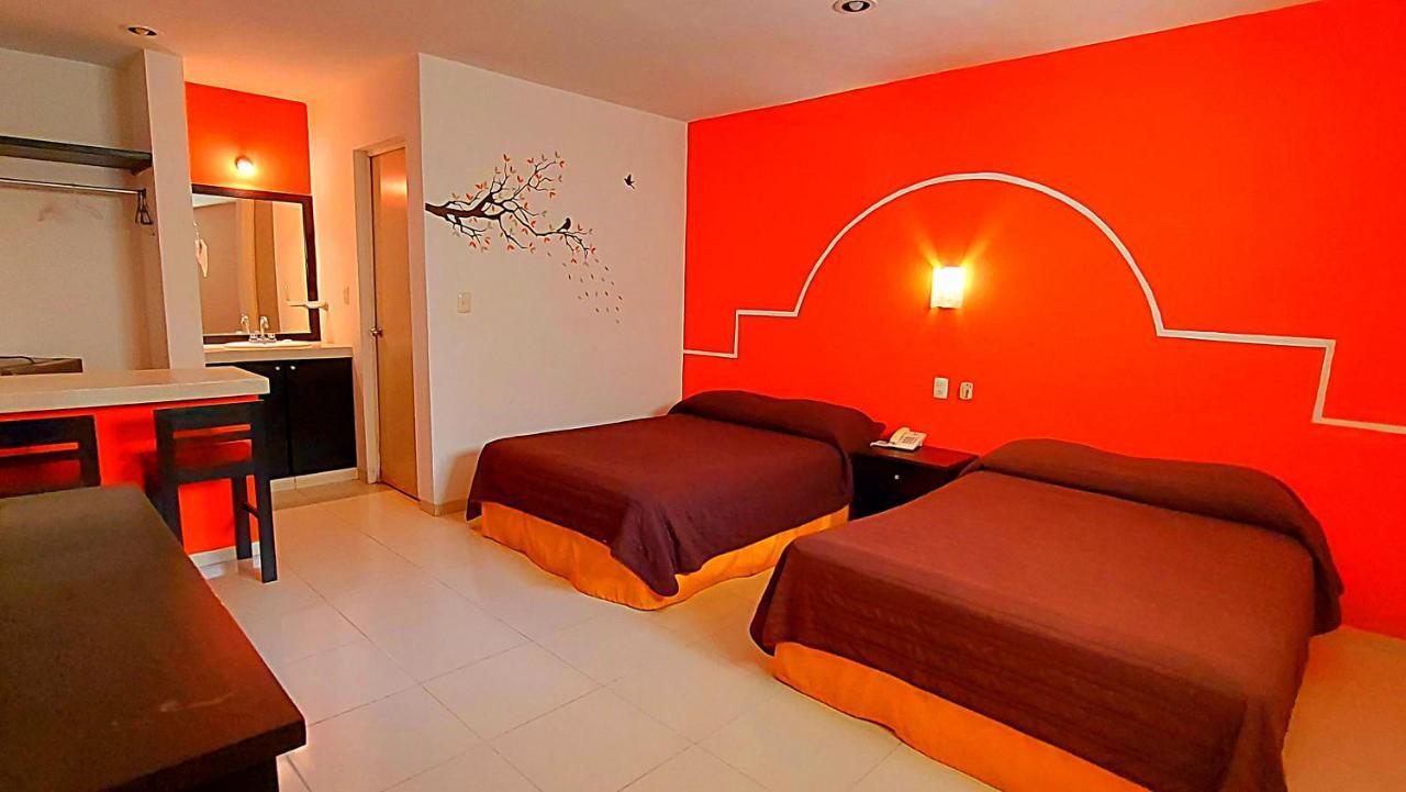 Hotel El Marques メリダ エクステリア 写真
