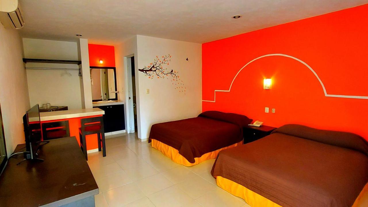 Hotel El Marques メリダ エクステリア 写真