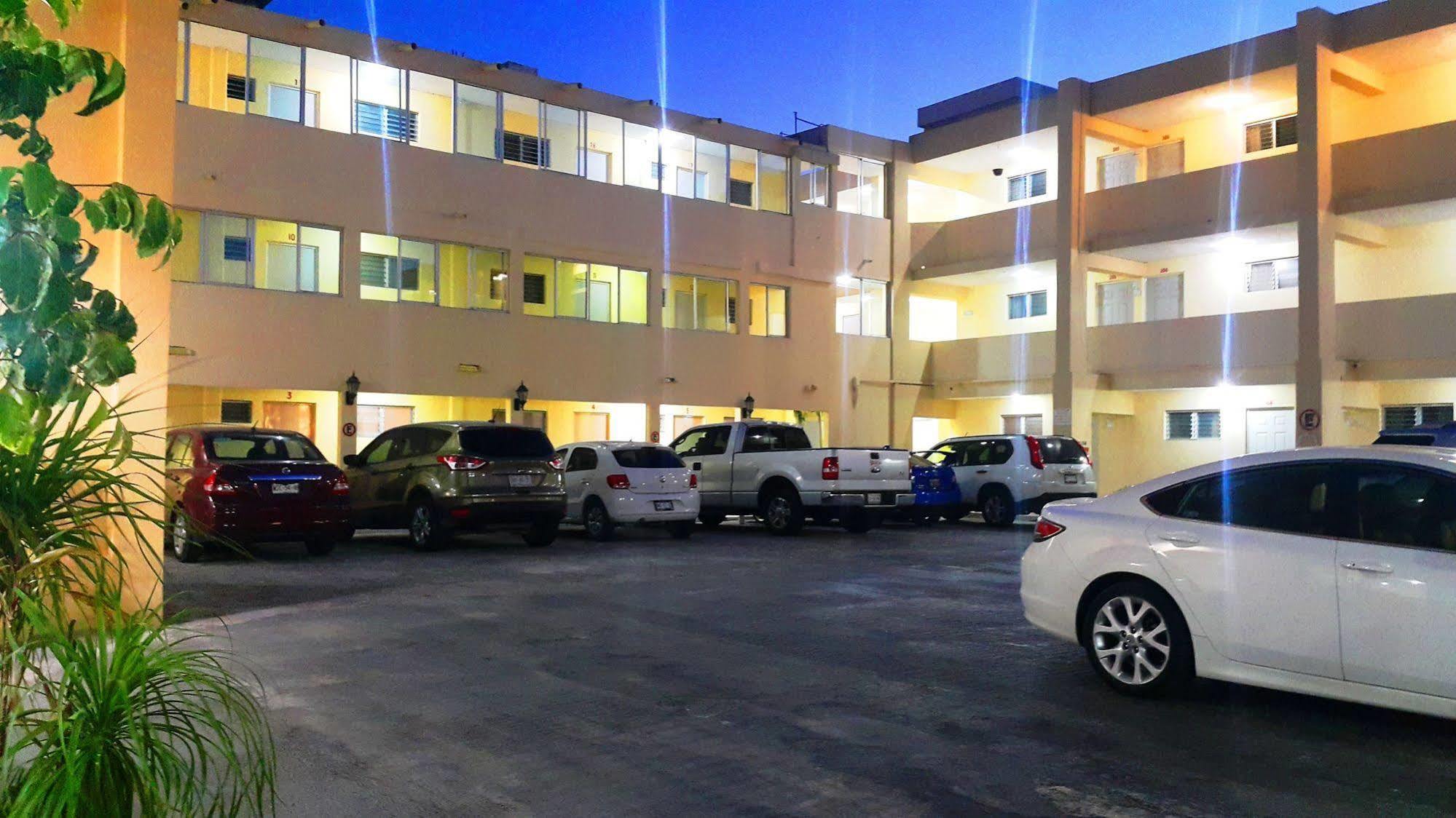 Hotel El Marques メリダ エクステリア 写真